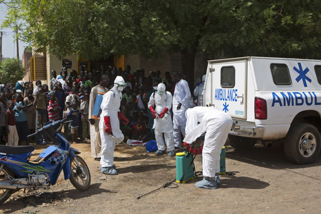 2014-11-25t065529z_1007200001_lynxnpeaao09a_rtroptp_3_ofrwr-ebola-mali