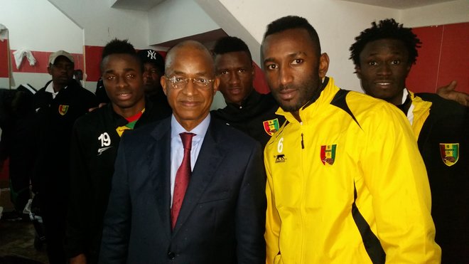 Cellou Dalein Diallo avec le Capitaine du Syli, Kamil Zayatte