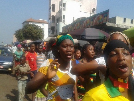 Des citoyens dans les rues de Conakry         Photo-Africaguinee.com