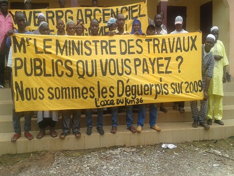 Quelques victimes du déguerpissement de 2009 au KM 36   Photo-Bah Aissatou, Africaguinee.com