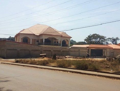 La maison de Cellou Dalein Diallo au quartier Tata 2  Photo-Africaguinee.com