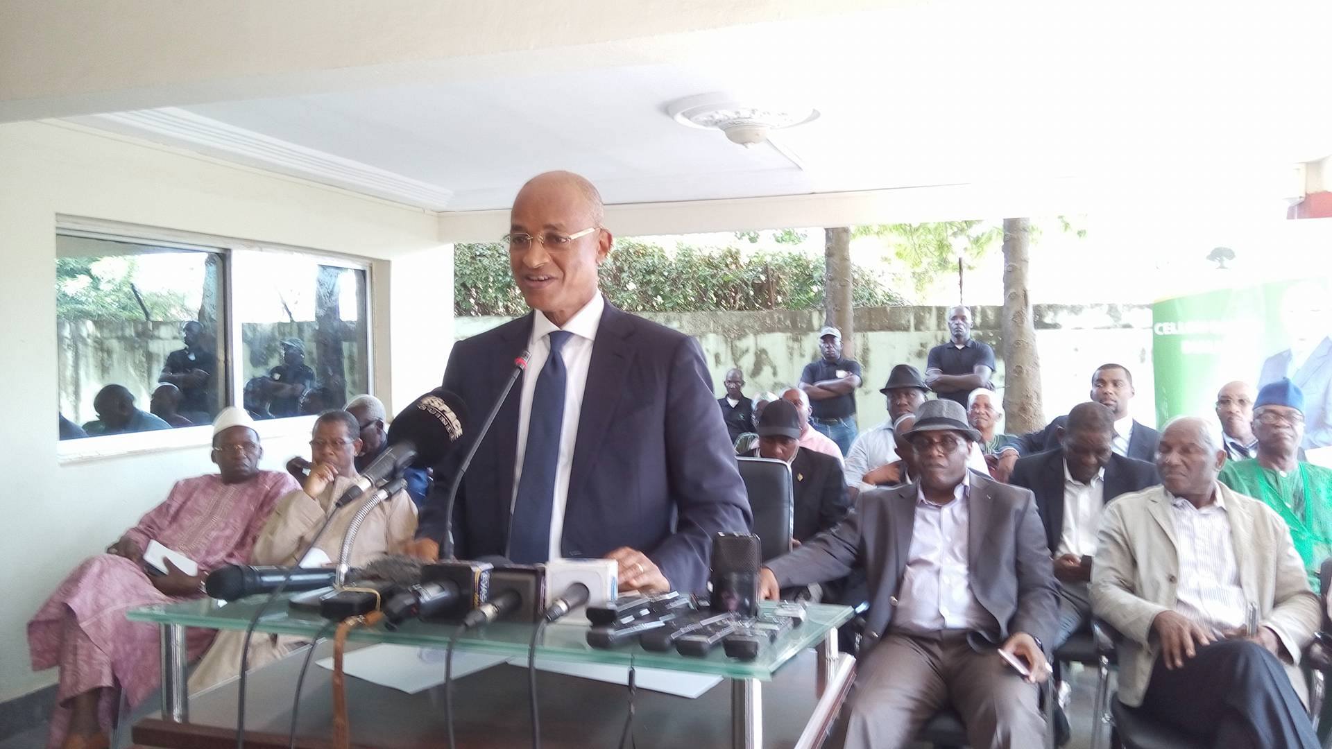 Cellou Dalein Diallo lors de sa conférence de presse au siège de l'UFDG    Photo-Africaguinee.com