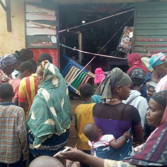 Des populations mobilisées pour le départ du commandant Issa Camara, image amateur