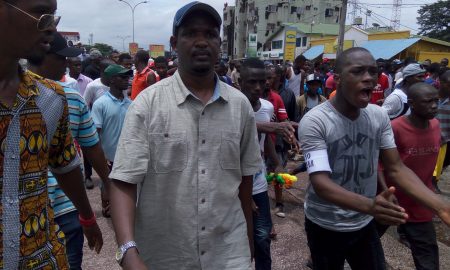 Mouctar Diallo lors d'une manifestation à Conakry