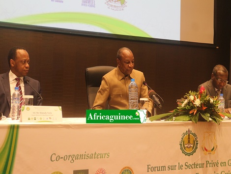 Alpha Condé et son Premier Ministre Mamady Youla à Conakry