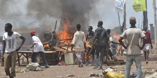 Violences en Guinée forestière, images d'archives