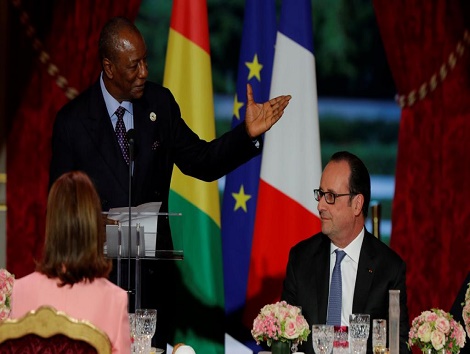 Alpha Condé et François Hollande lors d'un dîner à l'Elysée