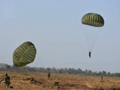 parachutage-armee-300x200