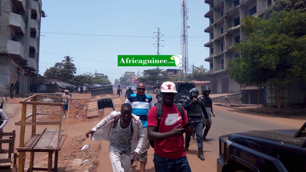 Des échauffourées à Conakry