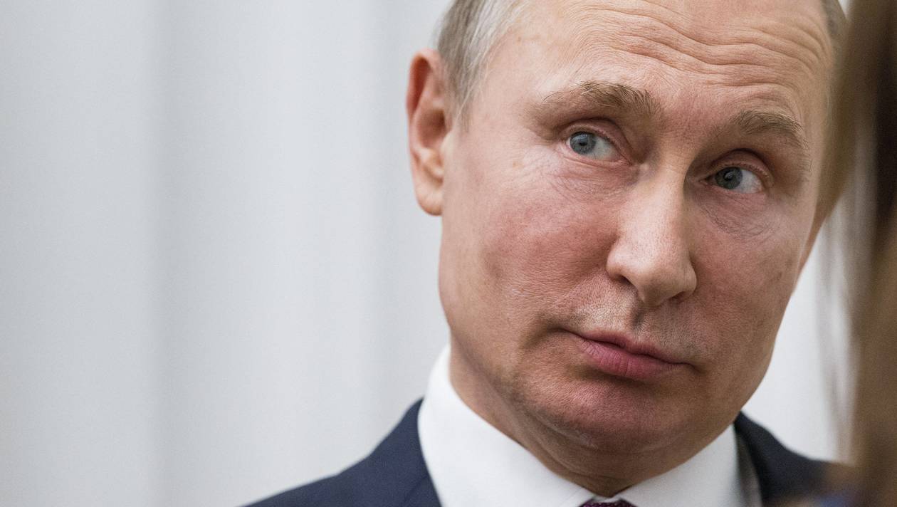 2efc57efdb71592fbda3342407a6241d-syrie-la-mise-en-garde-de-vladimir-poutine-emmanuel-macron