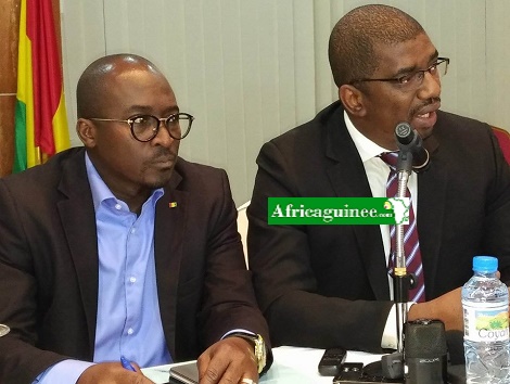 Mohamed Lamine Doumbouya (Ministre du Budget) et Abdoulaye Magassouba (Ministre des Mines et de la Géologie)