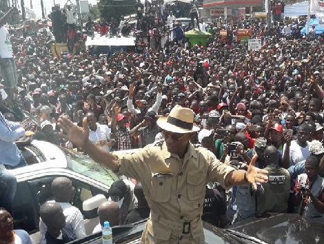 Cellou Dlaien Diallo lors d'une manifestation de l'opposition à Conakry