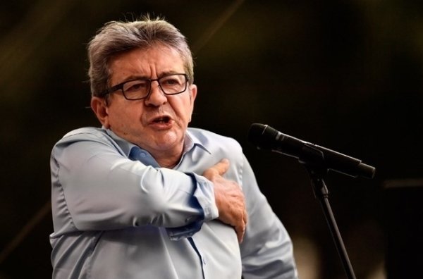 Jean-Luc Mélenchon de la "France Insoumise"-Africaguinee.com