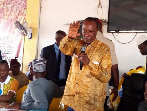 Alpha Condé, Président de la République de Guinée au siège du RPG arc-en-ciel