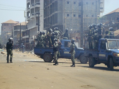Des gendarmes déployés pour le maintien d'ordre à Conakry
