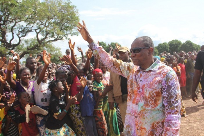 Alpha Condé, le Président de la République de Guinée lors d'une tournée en Haute Guinée