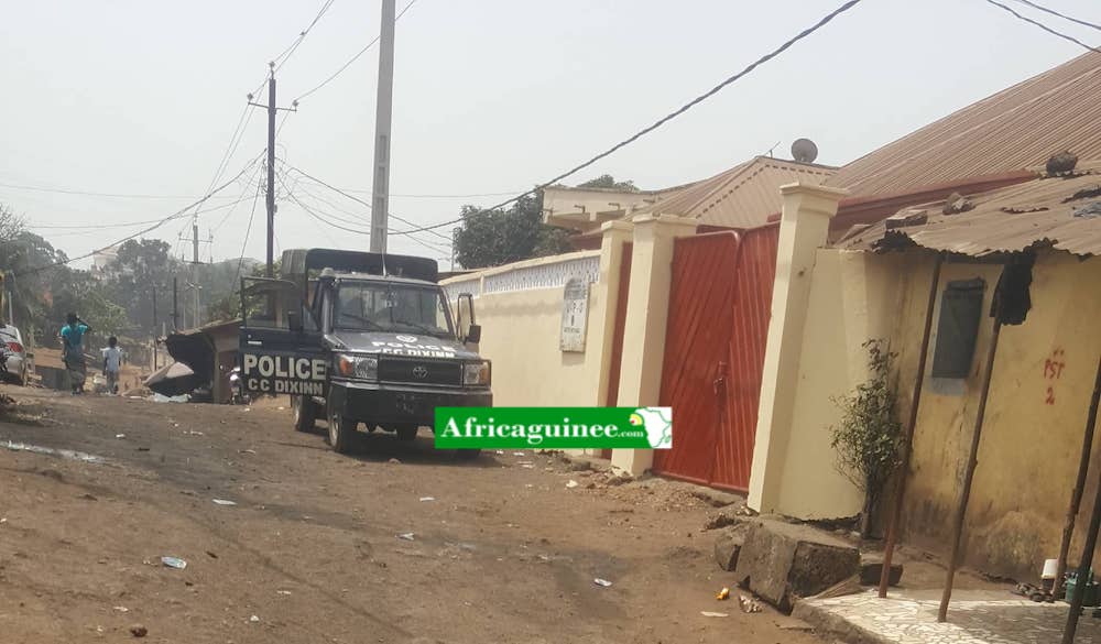 La devanture du siège du parti de feu Jean Marie Doré à Conakry