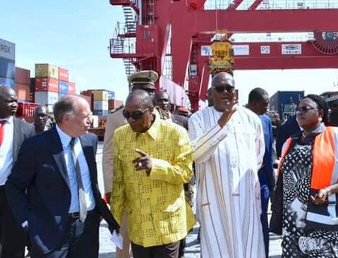 Les Présidents Alpha Condé et Roc Marc Christian Kaboré
