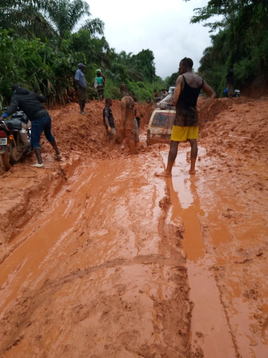 Tronçon Nzérékoré Yomou Diecke