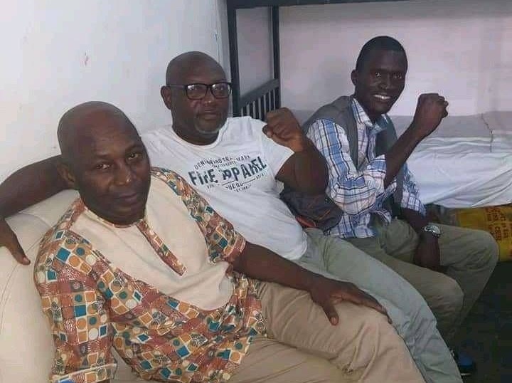 Abdourahmane Sanoh, coordinateur du FNDC, Bill de Sam et Sékou Koundouno