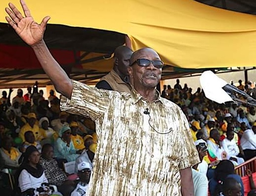 Alpha Condé, Président de la République de Guinée lors d'un meeting à Kankan
