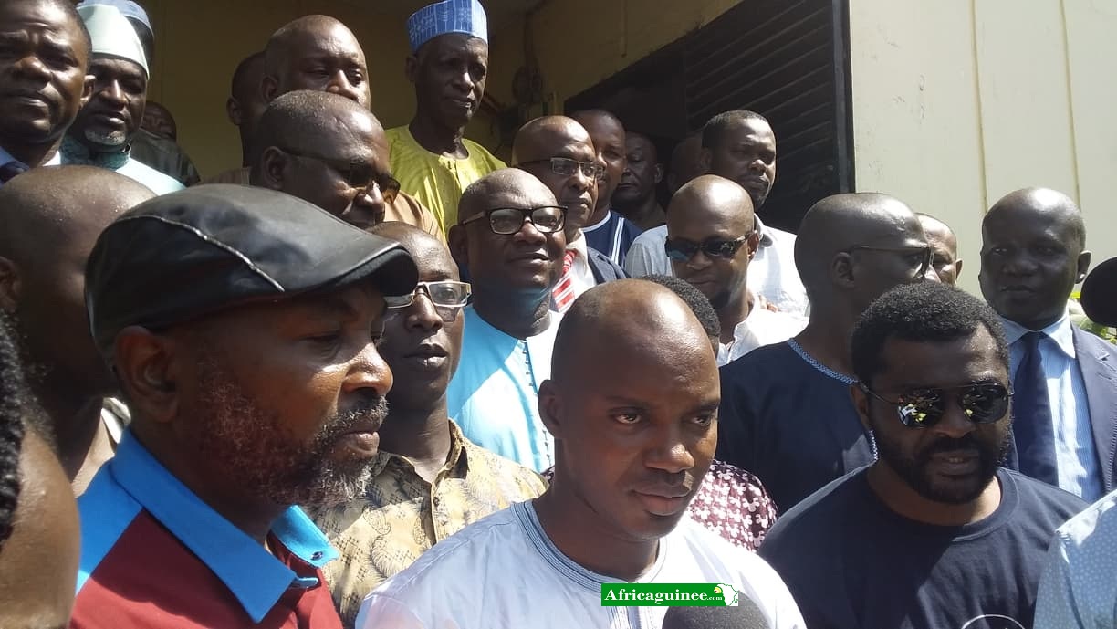 Des responsables du FNDC