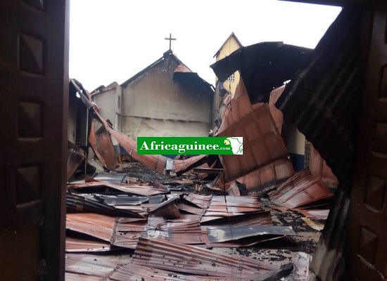 Incendie de l'église protestante évangélique de Nzérékoré