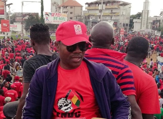 Ousmane Gaoual Diallo lors d'un rassemblement du FNDC à Conakry