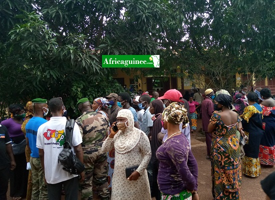 Une femme meurt électrocutée au marché de Kindia