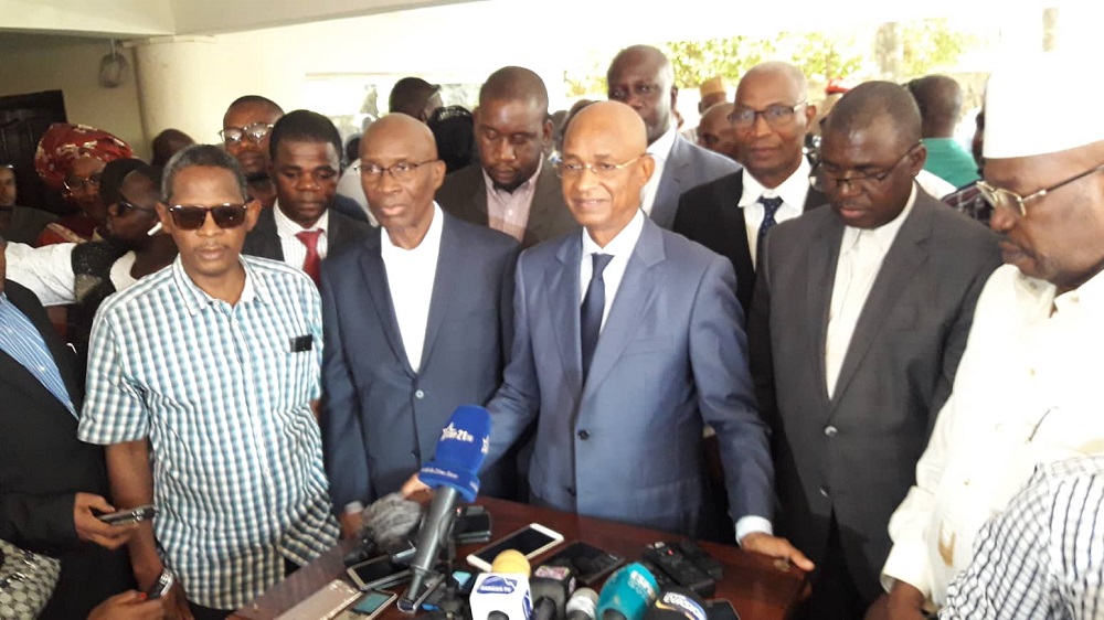 Des leaders de l'opposition