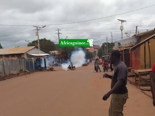 Manifestation à Siguiri contre le manque de courant