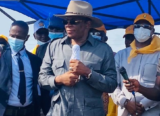 Le premier ministre guinéen, Ibrahima Kassory Fofana en campagne dans la région de Boké
