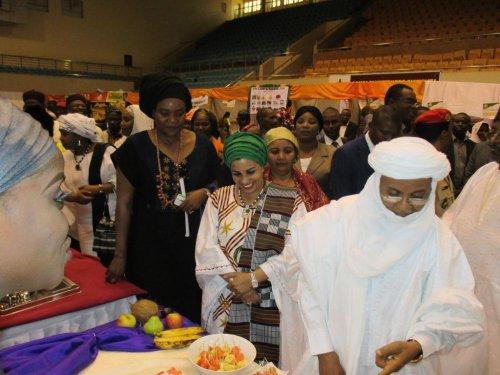 2911-3184-salon-professionnel-les-produits-made-in-niger-en-vitrine-a-niamey_l