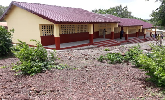 Le Ministère du Plan et du Développement Economique dote en infrastructures socio-économiques, les populations rurales de la Moyenne Guinée et de la Haute Guinée