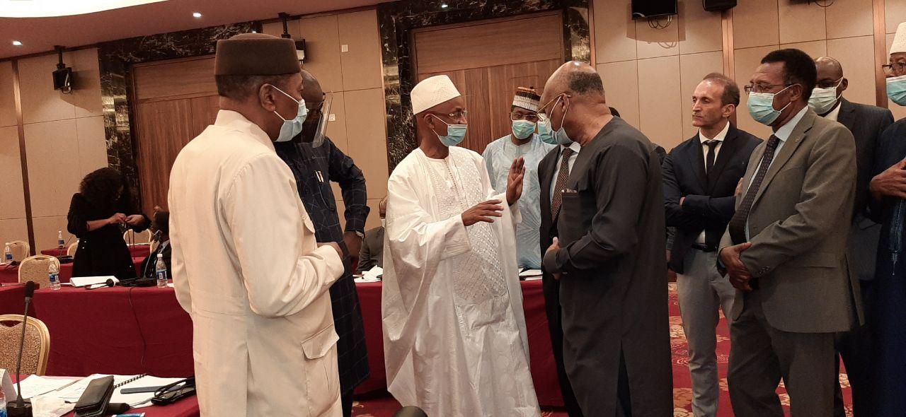 Cellou Dalein Diallo et des diplomates de l'ONU, UA, CEDEAO