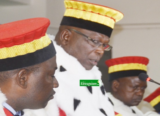 Des conseillers de la Cour Constitutionnelle