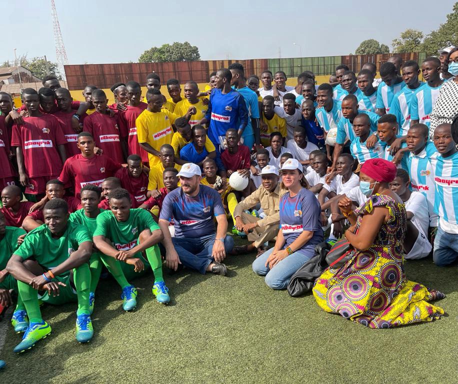 Albayrak Guinée en collaboration avec le ministère des sports et de la fédération guinéenne de football organise la première édition de la coupe des jeunes