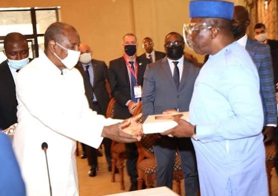 Alpha Condé, président de la République de Guinée et son Premier Ministre Kassory Fofana