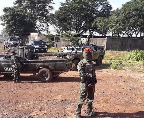 Des agents de la sécurité de Mamadi Doumbouya