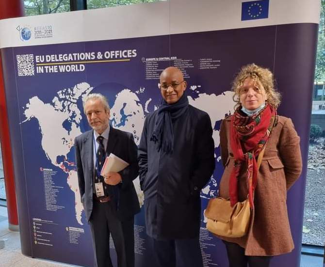 Bernard Quentin, Directeur Afrique et Directeur général adjoint du Service européen pour l’action extérieure (SEAE), Cellou Dalein Diallo et Madame Marie Shand, Responsable de la coopération internationale de la Commission européenne