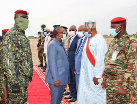 Umaro Sissoco Embalo, président de la Guinée Bissau reçu à Conakry par Colonel Mamadi Doumbouya, président de la transition guinéenne
