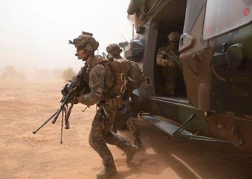 Des soldats de la force Barkane déployés au Sahel